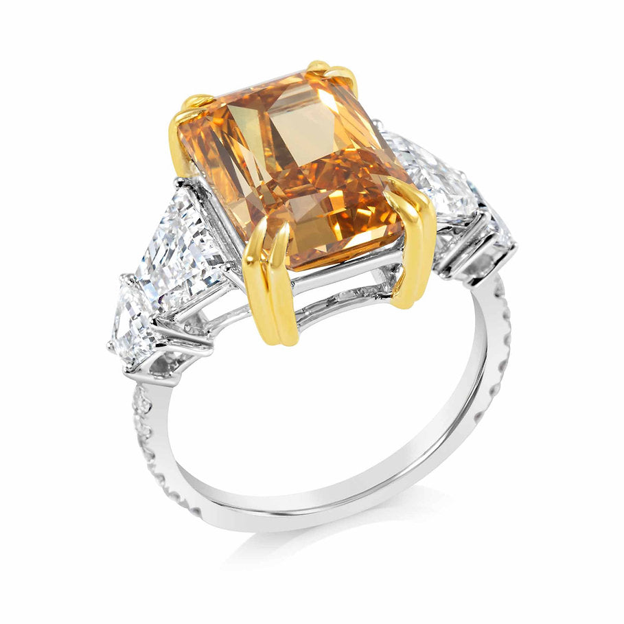 Fancy Yellow Lab grown Diamond Ring 7.11ct