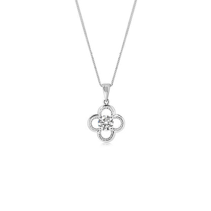 Fashionable flower-shaped 18K  diamond Pendant