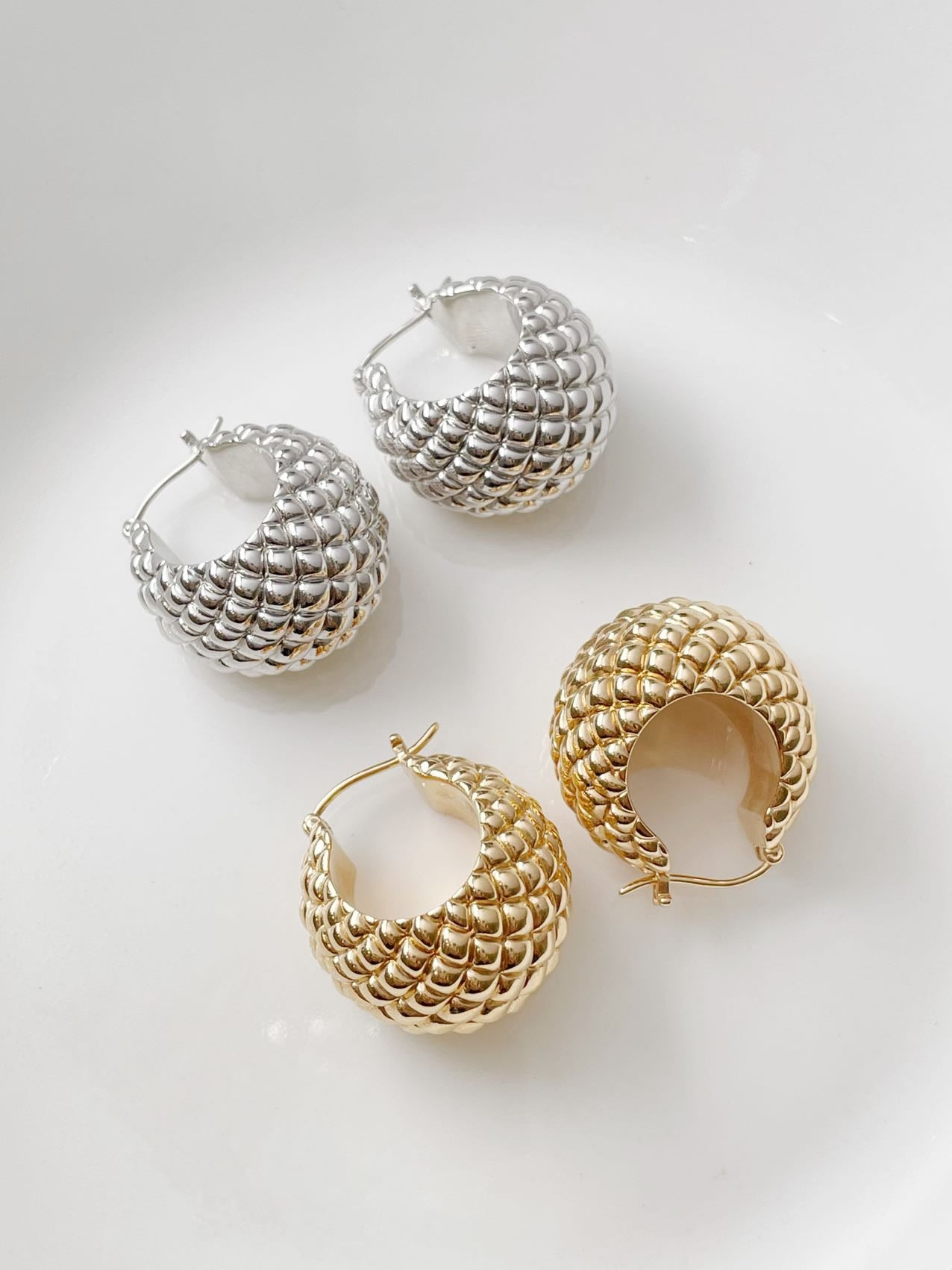 18K Gold Chic Polka Dot Textured Gold Ball Earrings