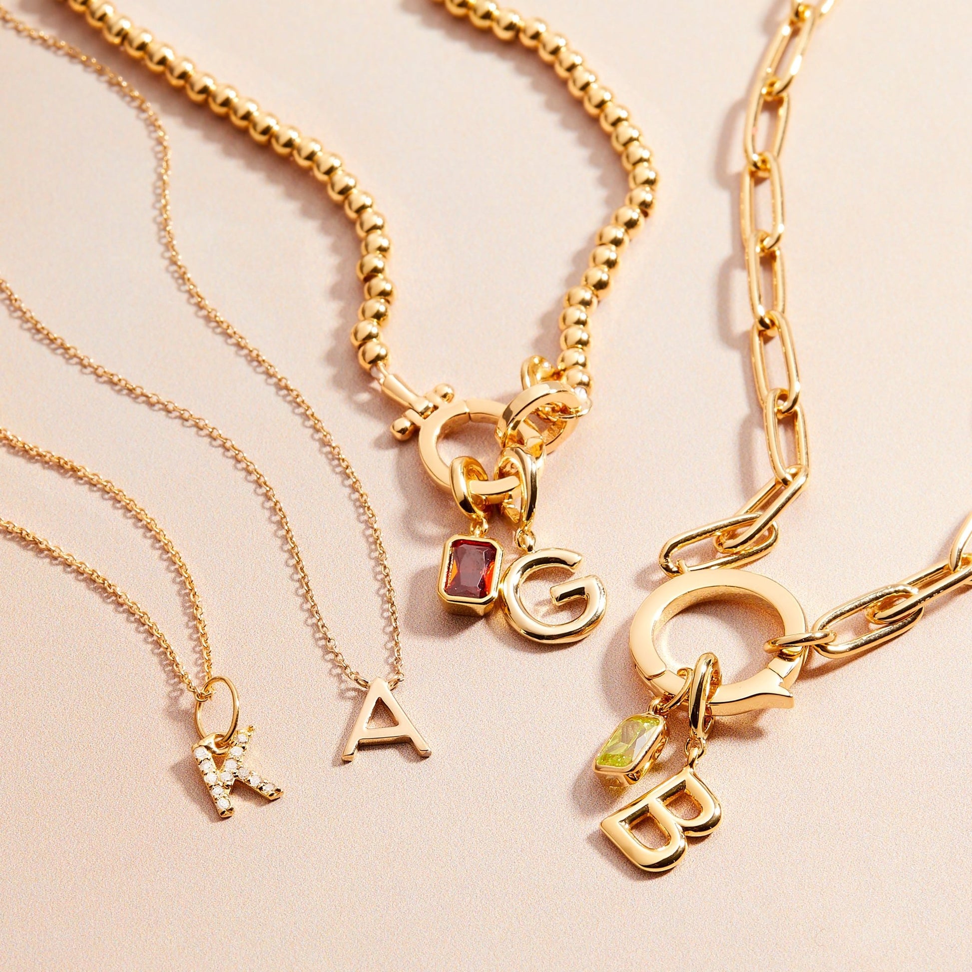 Ainsley 14K Gold Initial Pendant - Lotus Diamond
