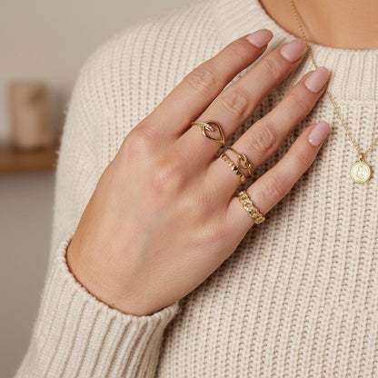 Anchor Knot Ring - Lotus Diamond