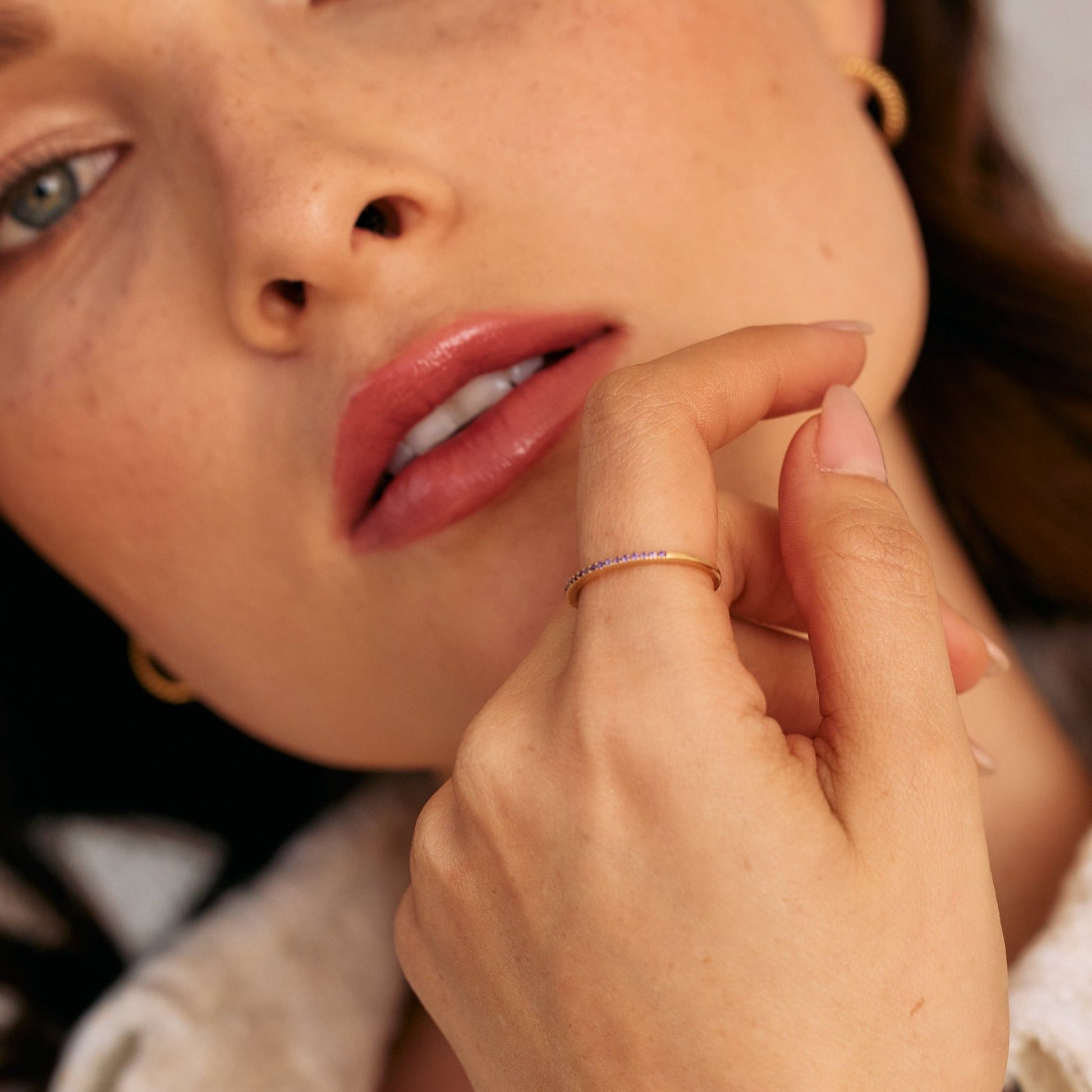 Ariana Gold Birthstone Ring - Lotus Diamond
