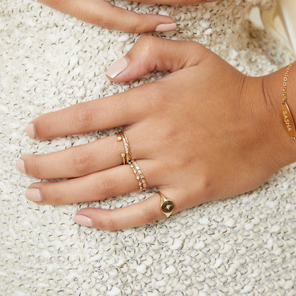 Baguette Row Ring - Lotus Diamond