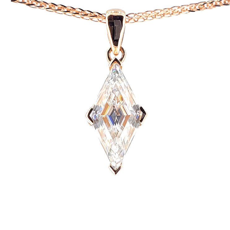 Diamond 18K Gold Necklace Pendant - Lotus Diamond