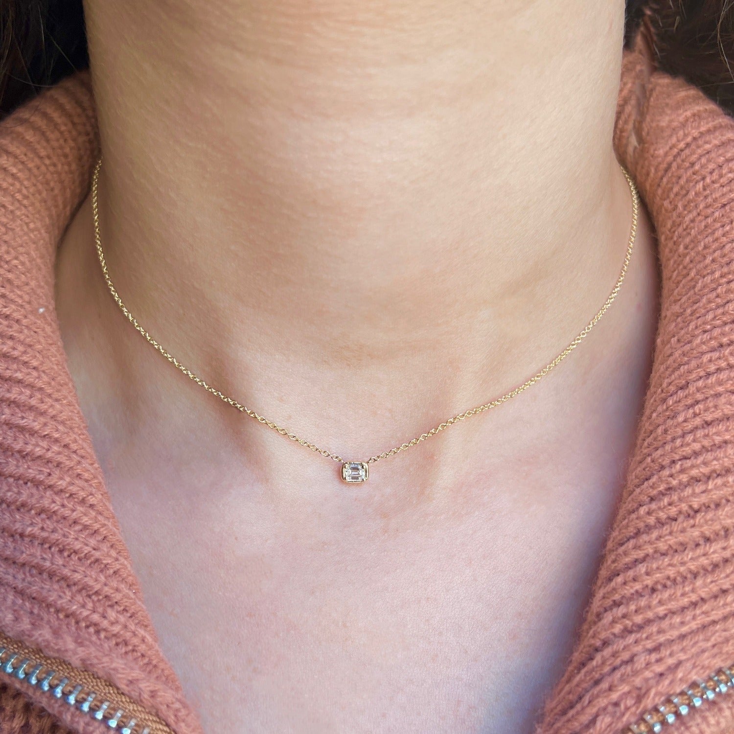 Emerald Diamond Solitaire Necklace - Lotus Diamond