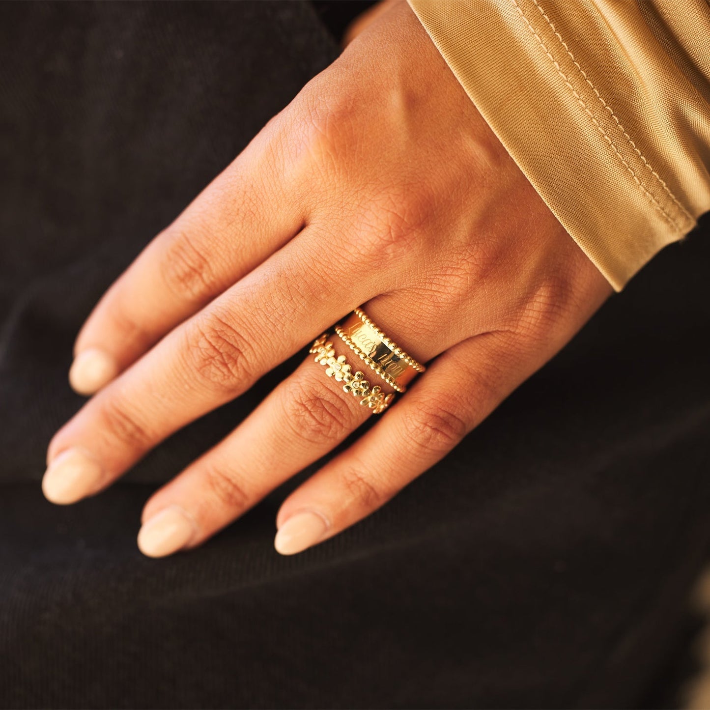 Engravable Beaded Dome Band - Lotus Diamond