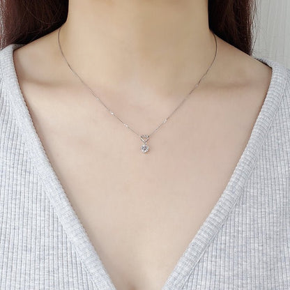 Heart - shaped streamlined sling tip 18K diamond Pendant - Lotus Diamond