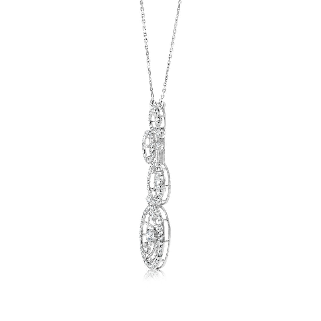 Lab - grown diamond necklace (2.30 carats) - Lotus Diamond