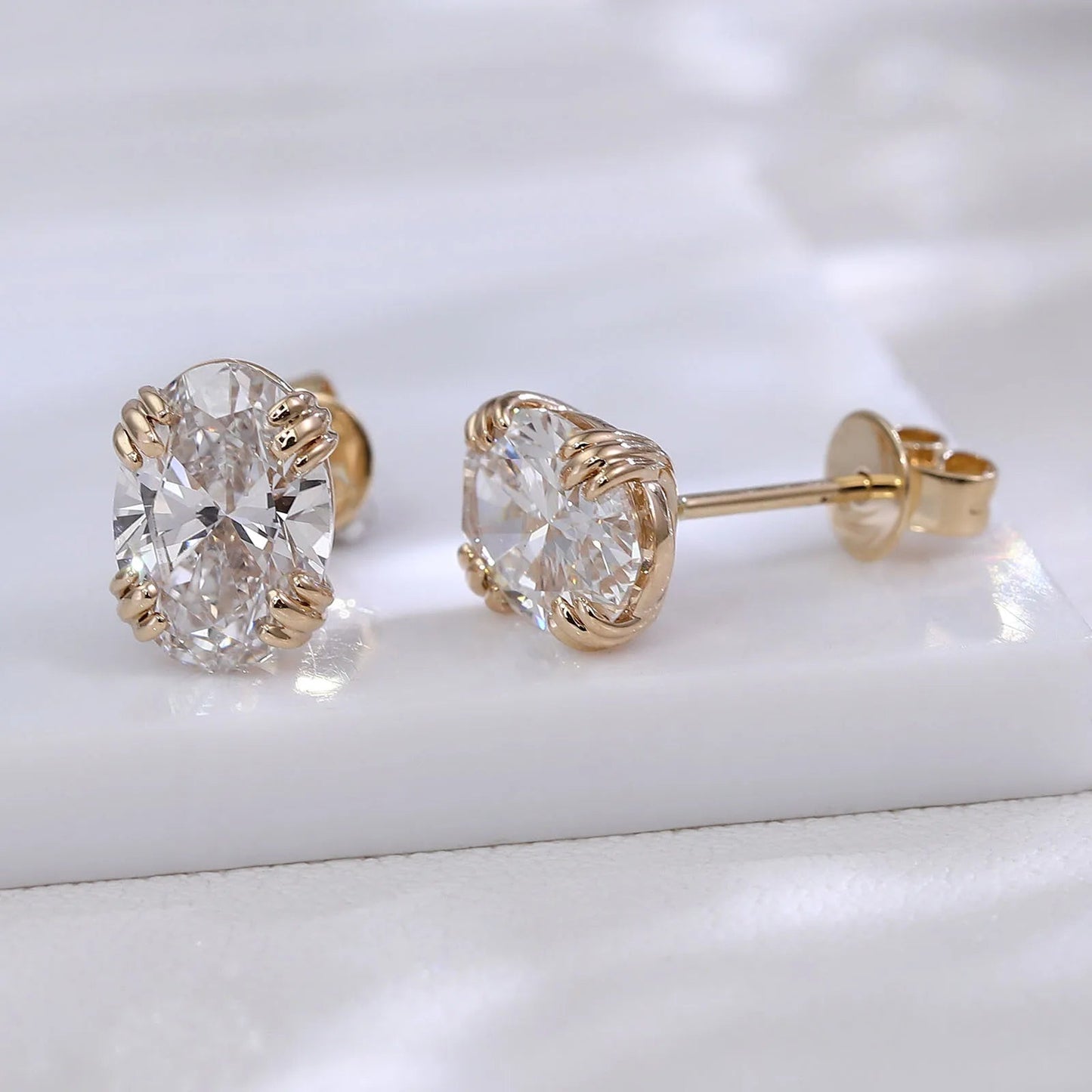Luxury Oval cut Earring 10KGold 2ct IGI EF/VS Lab Diamonds Women's Wedding Stud Earring Everyday Fine jewelry Custom - Lotus Diamond