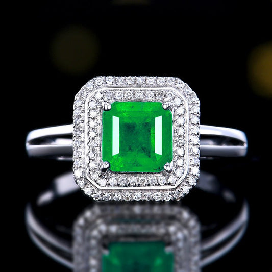 Natural Colombian Emerald Ring - Style D - Lotus Diamond