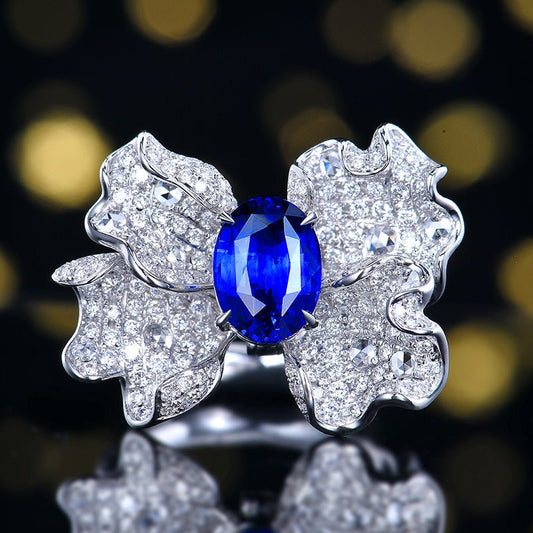 Natural Sri Lankan Royal Blue Sapphire Ring in 18k gold - Butterfly style - Lotus Diamond