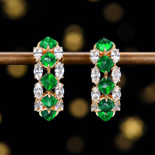 Natural vividgreen emerald stud earrings - Lotus Diamond