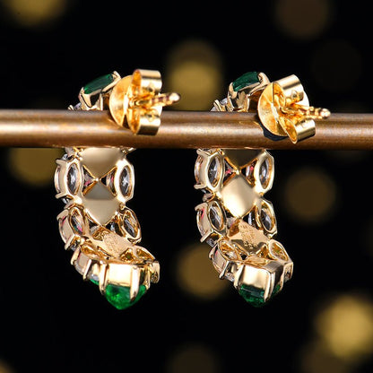 Natural vividgreen emerald stud earrings - Lotus Diamond