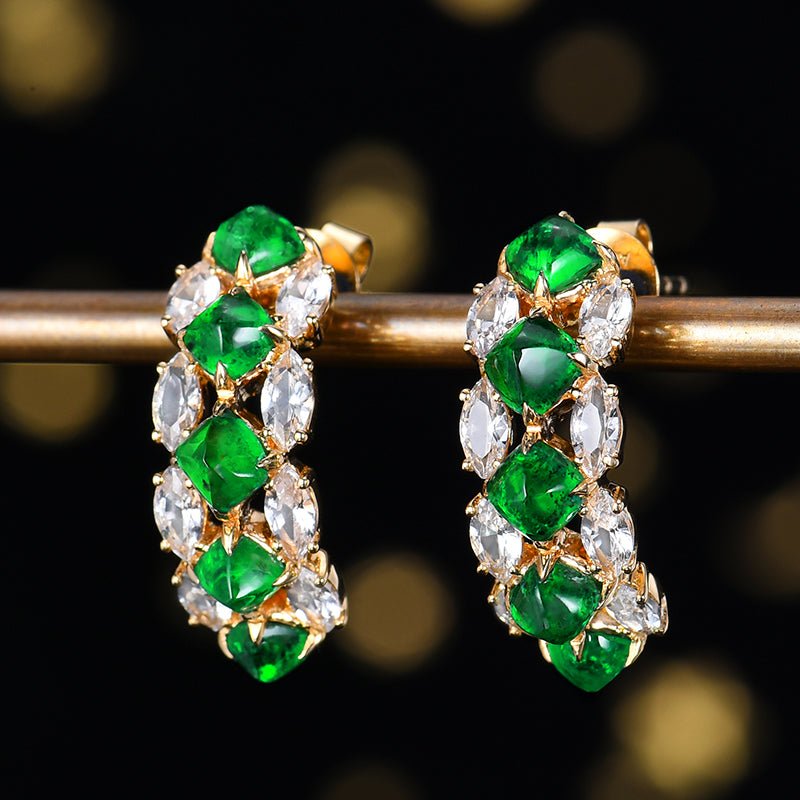 Natural vividgreen emerald stud earrings - Lotus Diamond