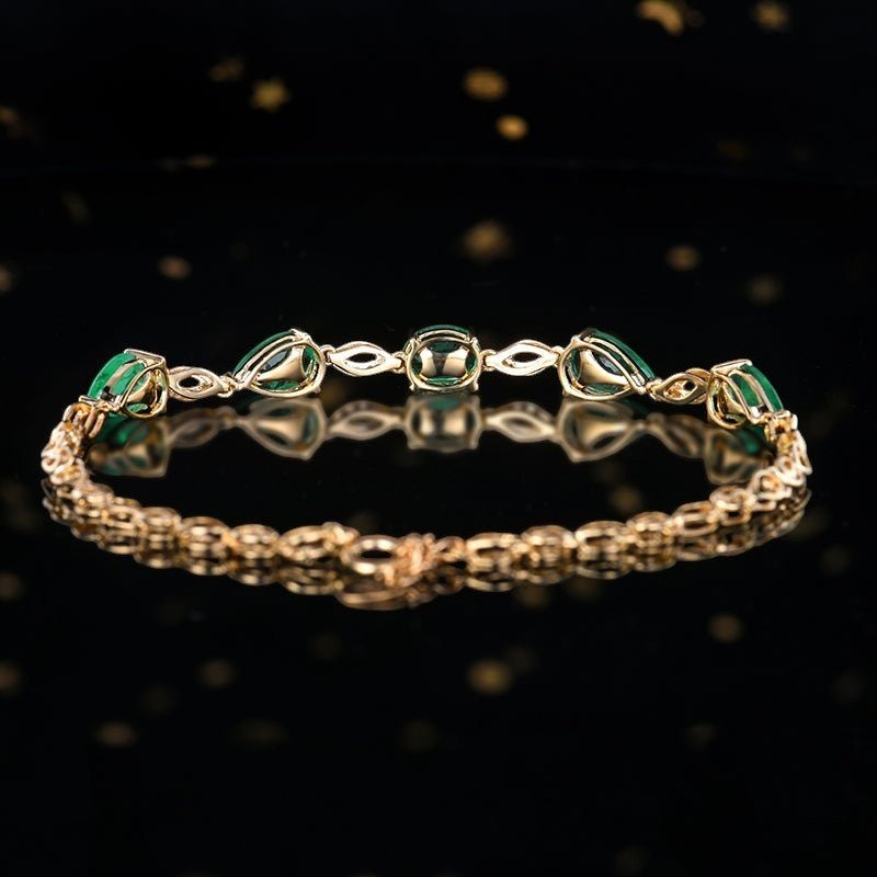 Natural Zambia Emerald Bracelet in 18K Gold with Diamond Accents (2.93ct) - Lotus Diamond