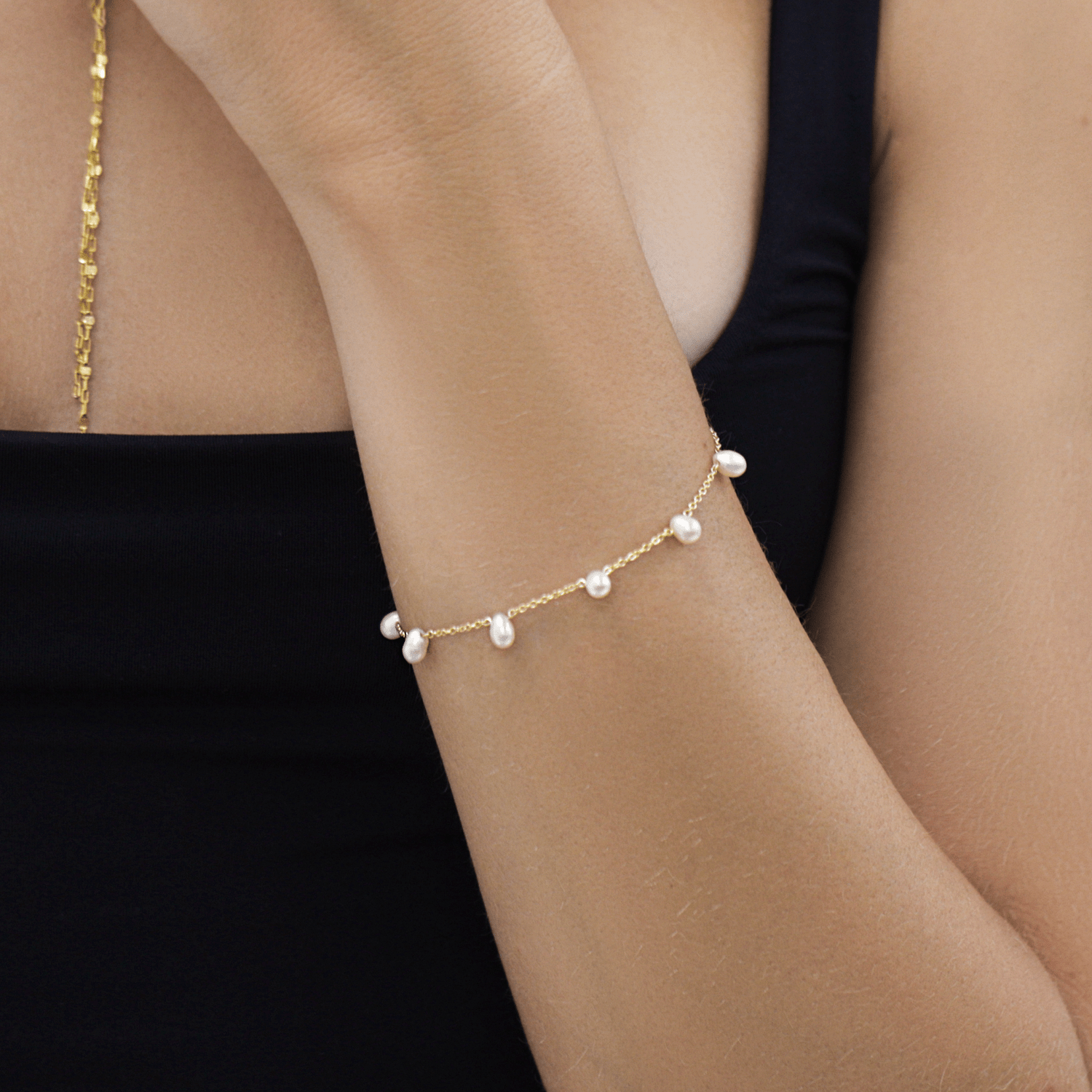 Pearl Drop Station Bracelet - Lotus Diamond