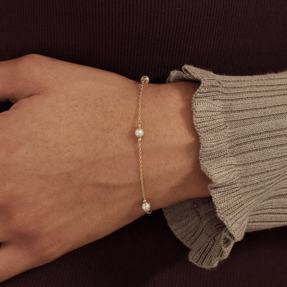 Pearl Station Bracelet - Lotus Diamond