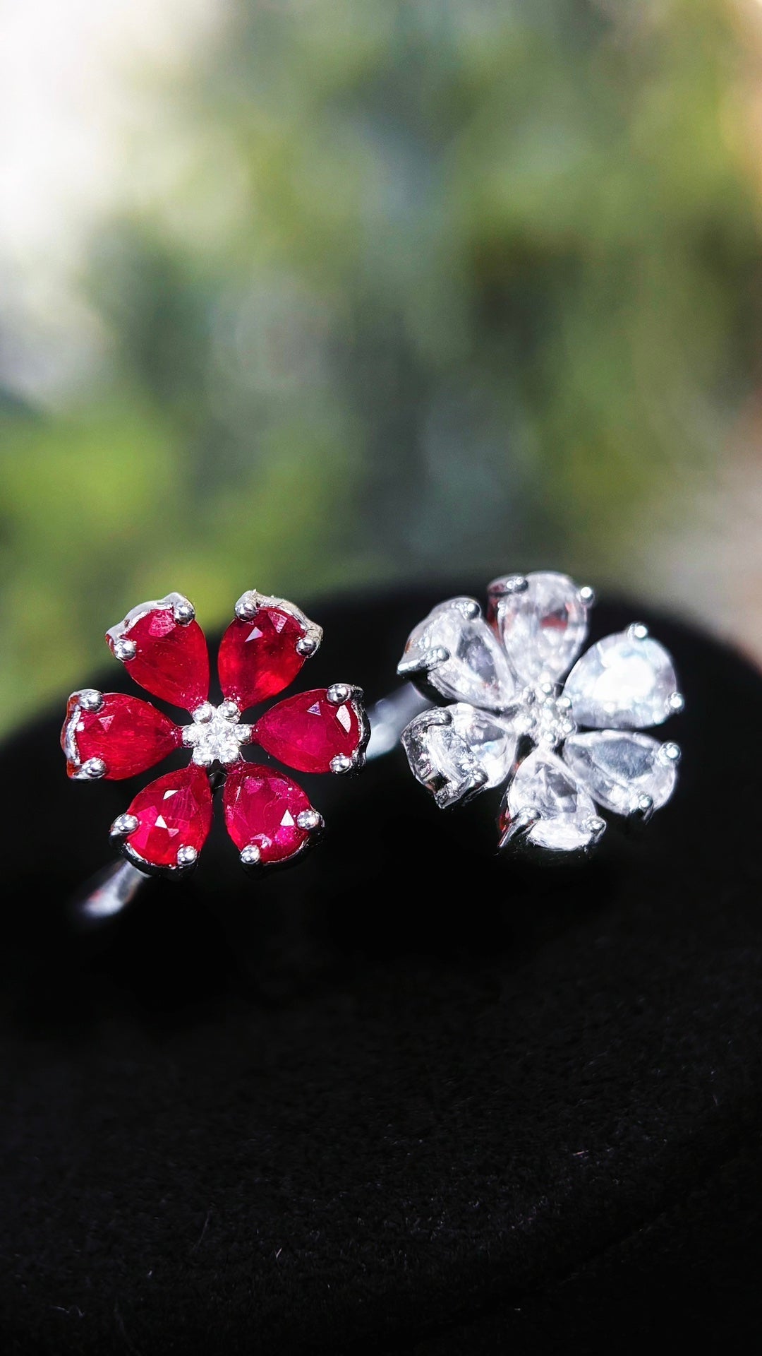 Pigeon blood stone ring - Lotus Diamond