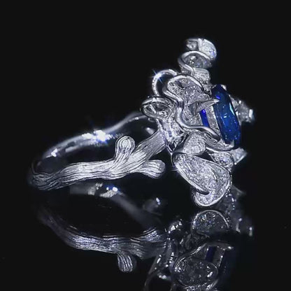 Natural Sri Lankan Royal Blue Sapphire Ring in 18k gold - Butterfly style