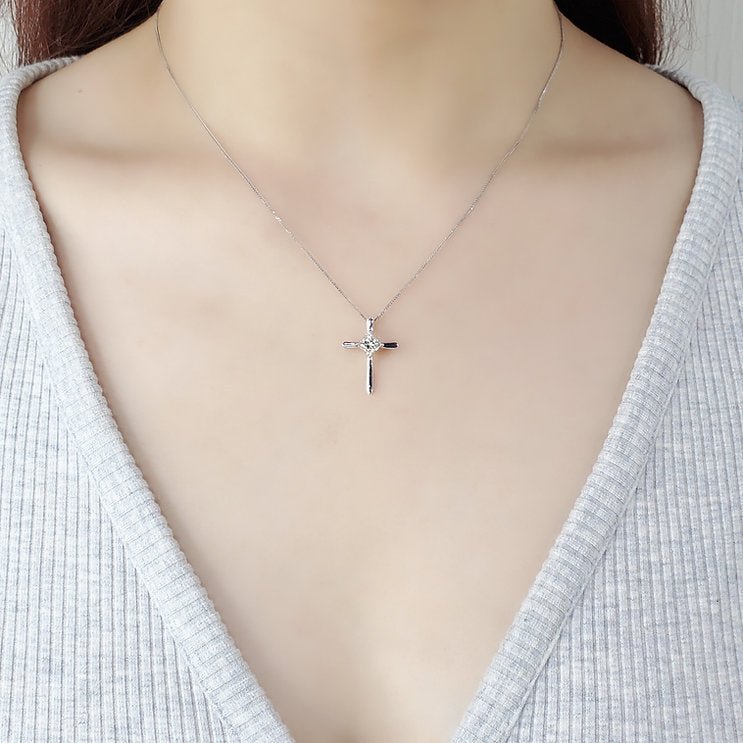 Princess square cross sling tip 18K diamond Pendant - Lotus Diamond
