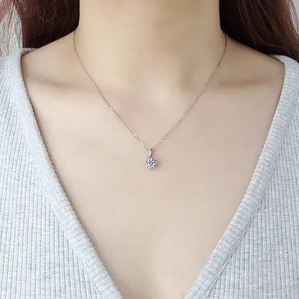 Snowflake diamond Pendant - Lotus Diamond