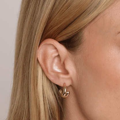 Solid Rendezvous Hoop Earrings - Lotus Diamond