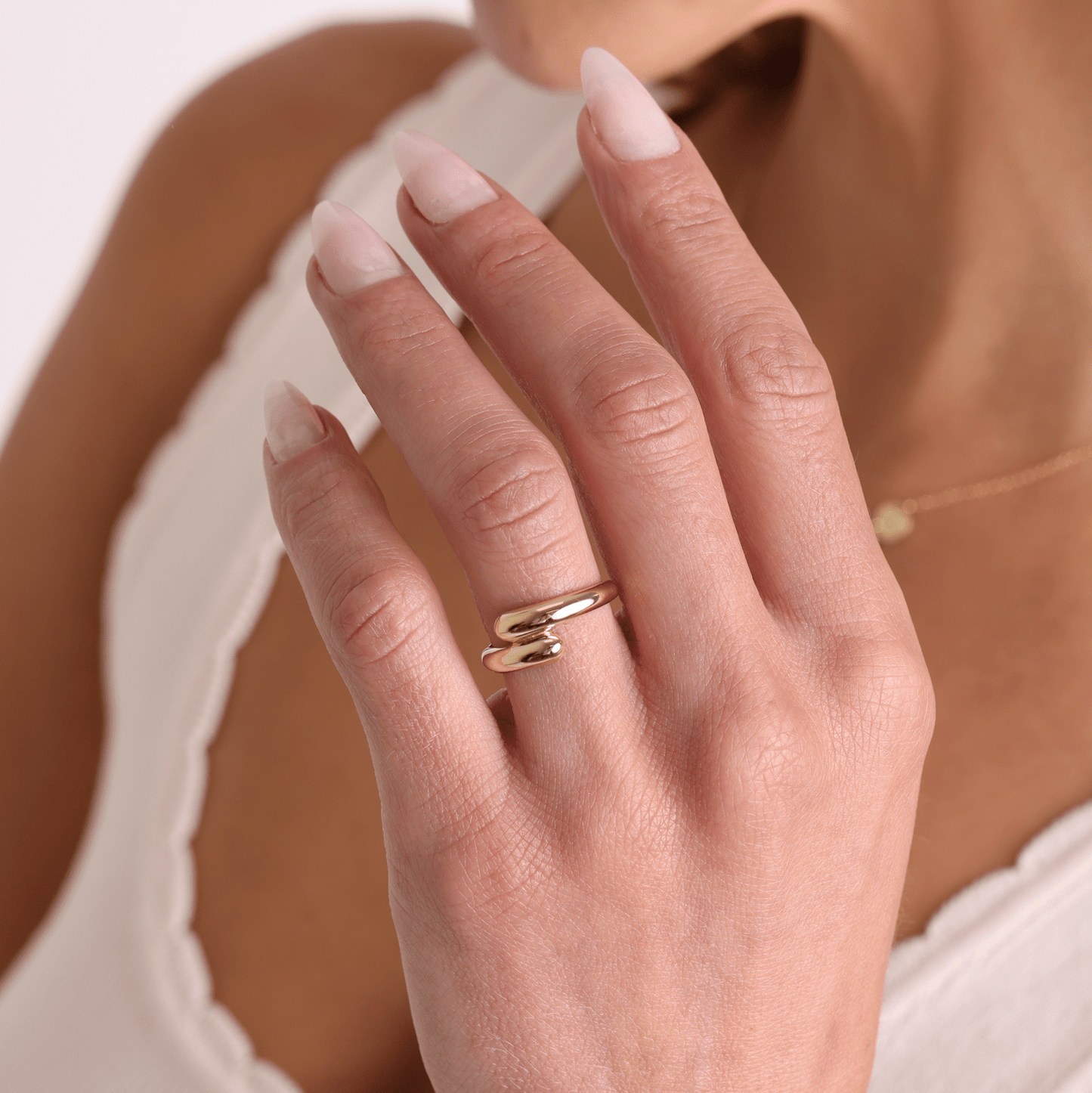 Solid Rendezvous Ring - Lotus Diamond