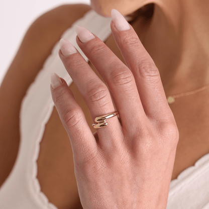 Solid Rendezvous Ring - Lotus Diamond