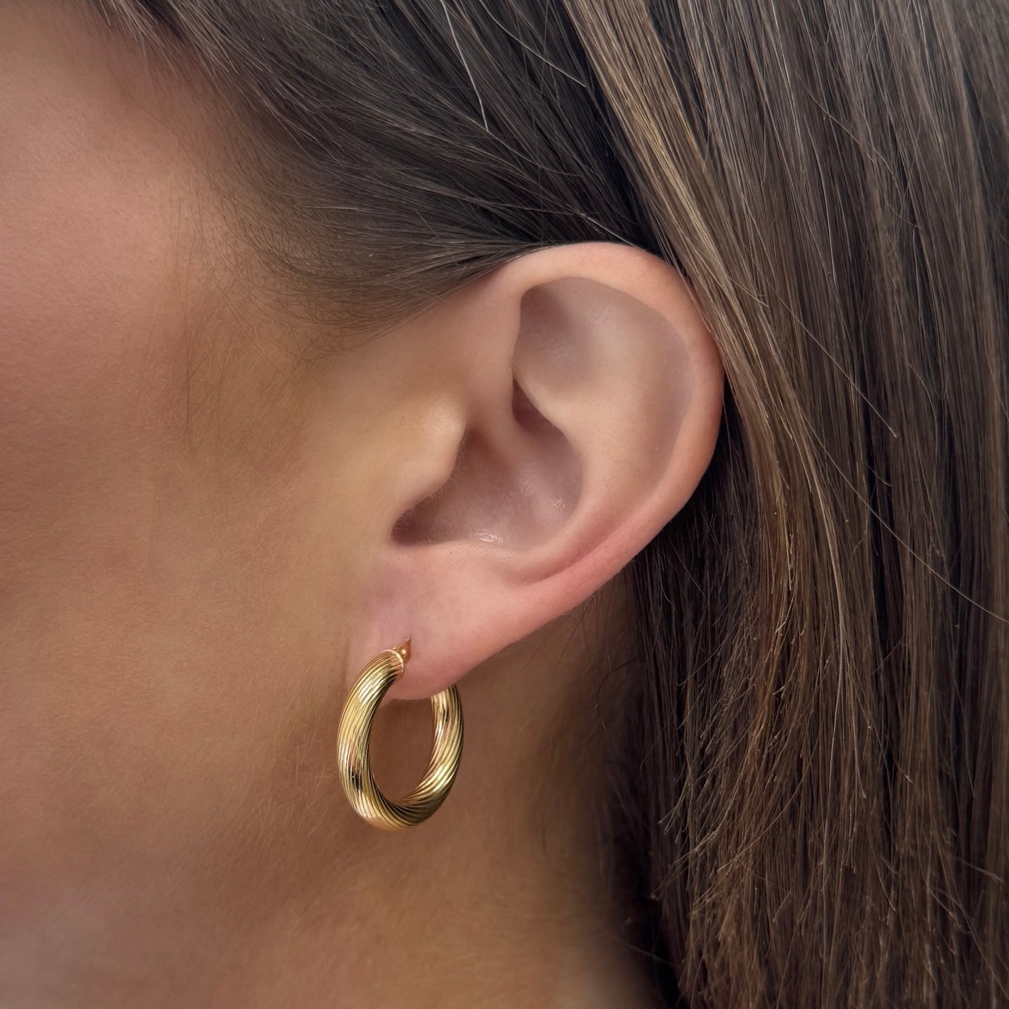 Swirl Hoop Earrings - Lotus Diamond