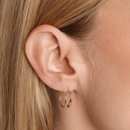Tapered Coil Double Hoop Earrings - Lotus Diamond