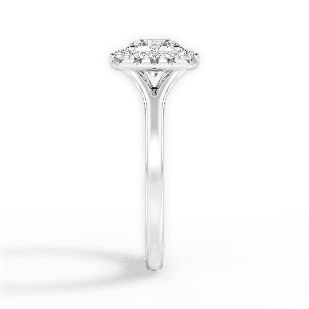 The Celia Halo - Lotus Diamond