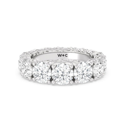 The Dumbo Eternity Ring - Lotus Diamond