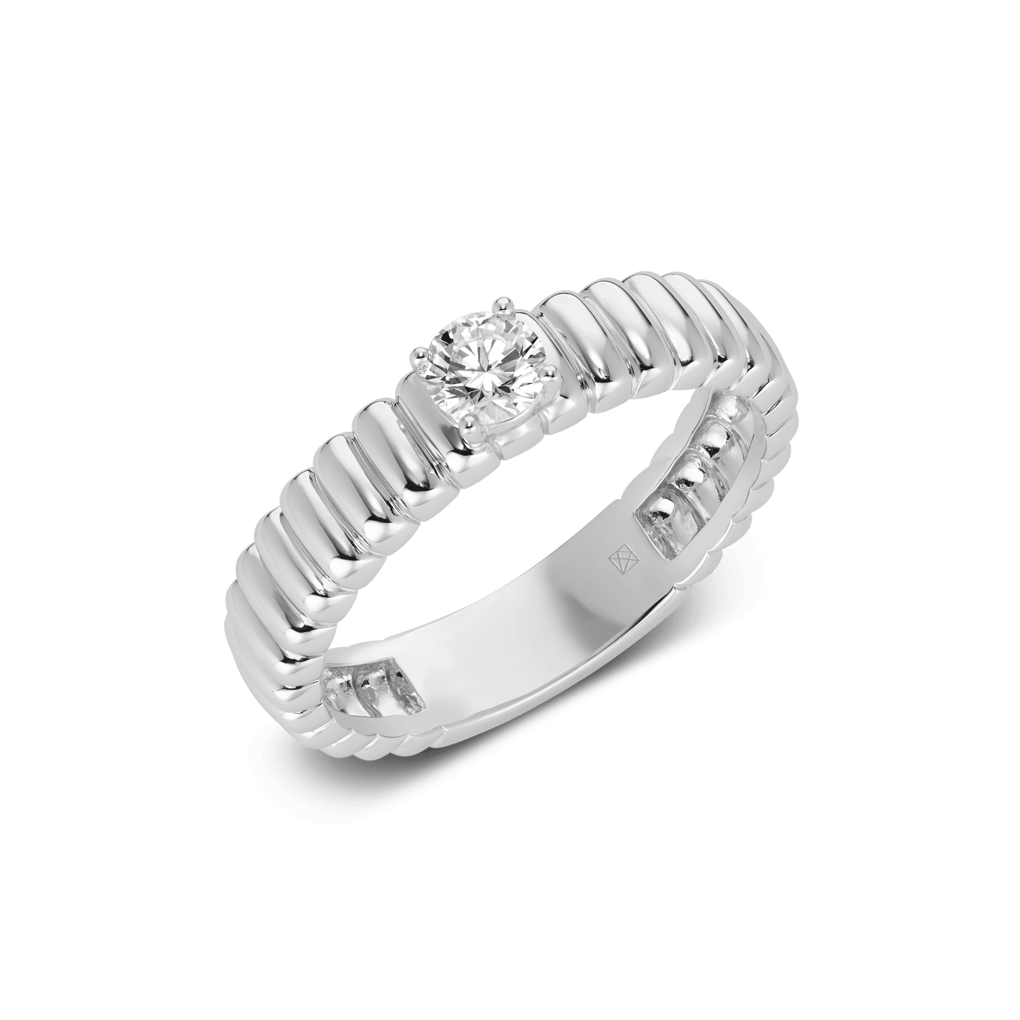 The Poet Ring - Lotus Diamond