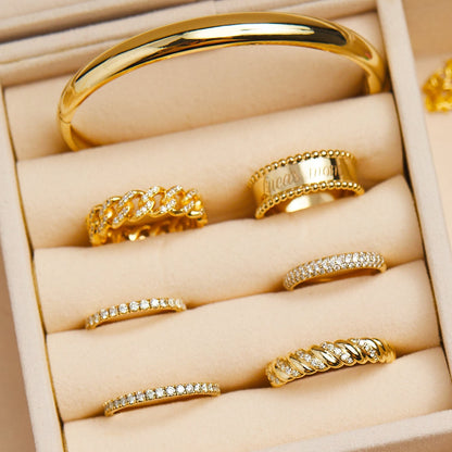 Wide Diamond Twist Ring - Lotus Diamond