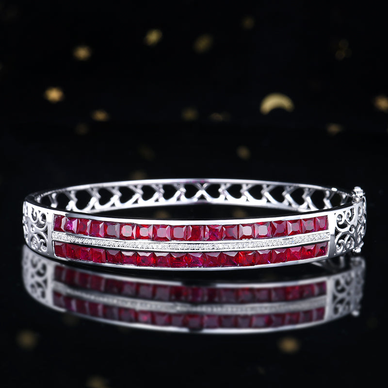 18k gold diamond set Mozambique natural Pigeon Blood ruby bracelet