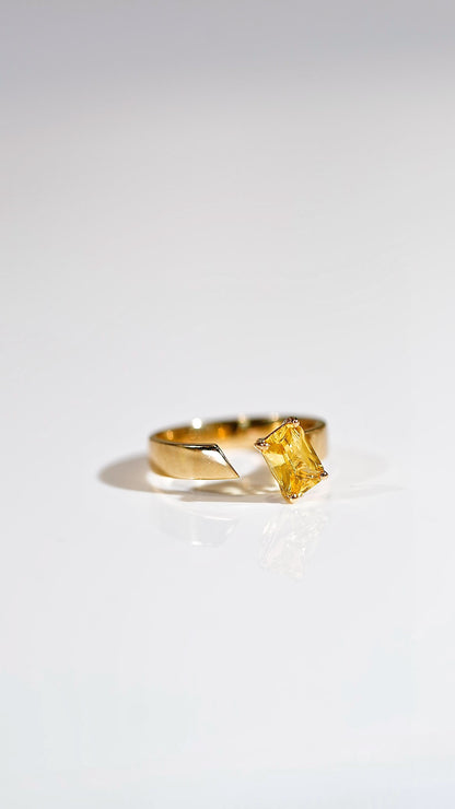 Yellow sapphire ring